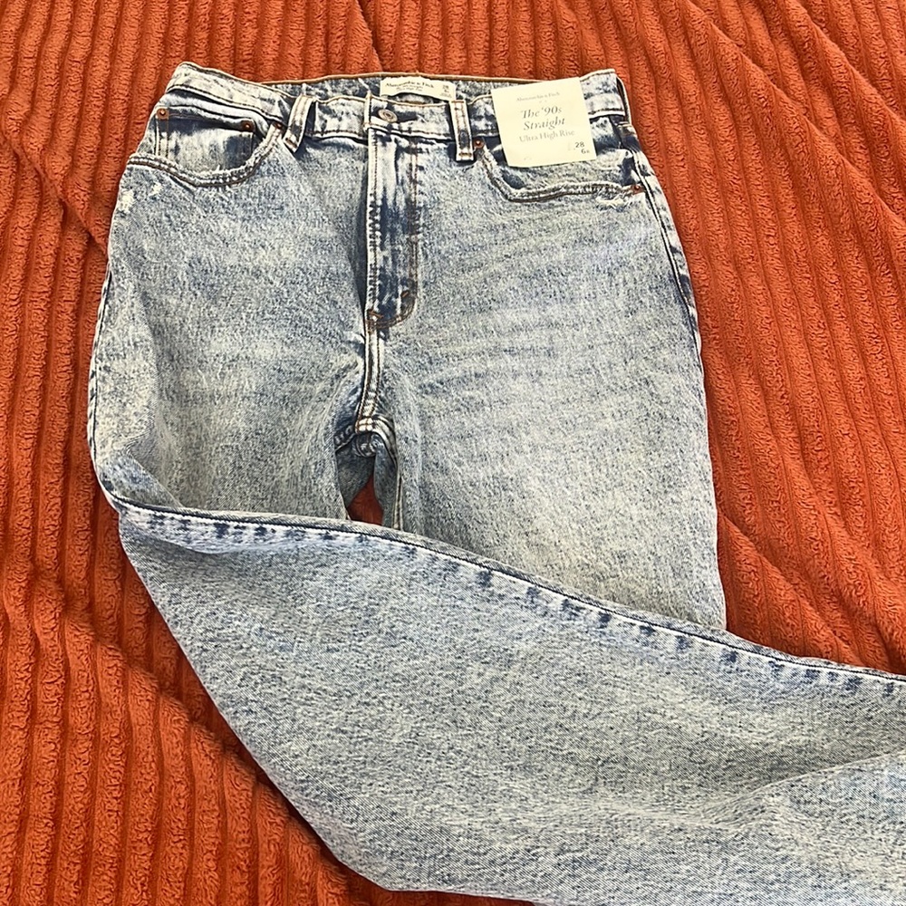 Abercrombie & Fitch 90’s straight leg jeans